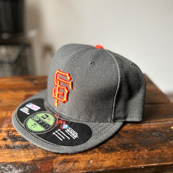 New Era Other - SF Giants New Era 59Fifty Hat San Francisco Black 7 3/4 Fitted Cap "NEW"